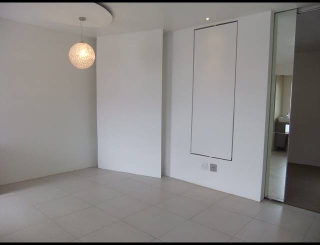 1 bed property to rent in WOODSTOCK